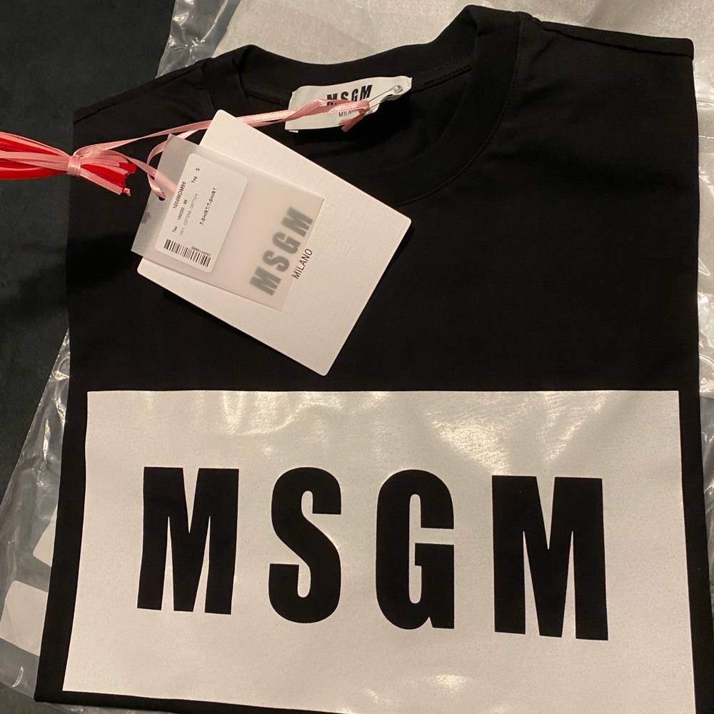 Authentic MSGM Tshirt, made in Italy